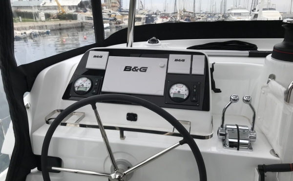 4_lagoon-42-steering Private Jet Sales and Charters - Private Jets for Charters